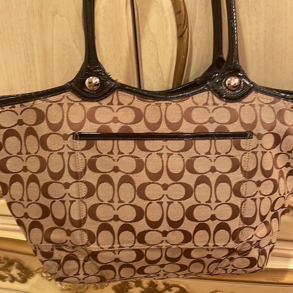 Coach tote - Picture 4 of 10
